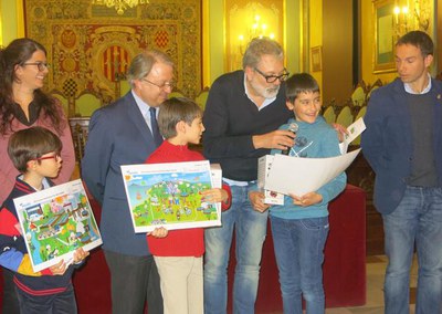 Tres escolars de Lleida han estat finalistes del Concurs Internacional de dibuix infantil d’Aqualia. Han estat triats entre els 8.500 escolars partic….