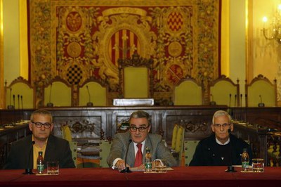 L’alcalde Ros ha destacat que cal recordar aquests fets com a símbols de la voluntat de conviure en pau i perquè cadascú, sigui quina sigui la seva r….