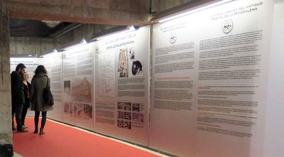 Uns panels informatius expliquen les restes arqueològiques.