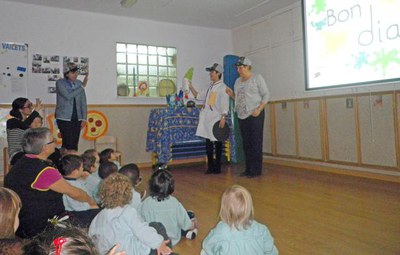 Acte de divendres en què Afanoc va reconèixer l’EBM Germans Grimm per participar amb el Posa’t la Gorra.