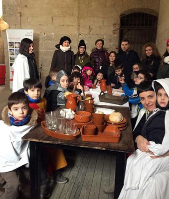 L'activitat està adreçada a un públic més familiar, malgrat que hi té cabuda tothom.