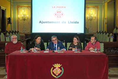 "Guia del Quixot per terres de parla catalana", presentada aquesta tarda al Saló de Sessions de la Paeria.