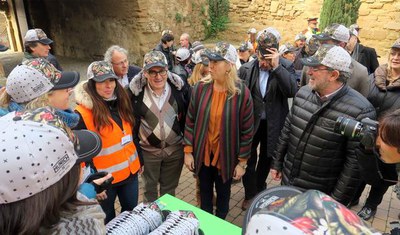 Un total de 8.000 gorres solidàries s'han venut per la festa.
