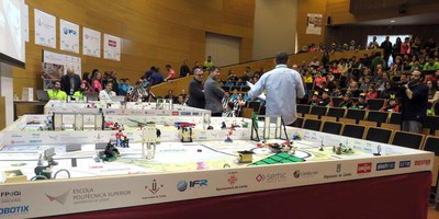 Han participat 257 alumnes, de 30 escoles i instituts de Catalunya i Aragó.