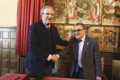 L'alcalde, Àngel Ros, i el president de la FCBQ, Joan Fa, han signat el conveni de col·laboració per ogranitzar la fase final del Campionat d'Espany ….