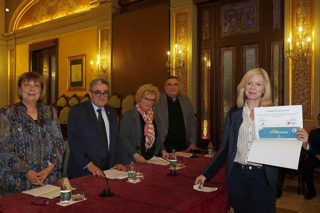 Elianne Ros ha guanyat el Mila de Periodisme en la categoria de premsa escrita, amb “Talons per conveni”, publicat a La Vanguardia