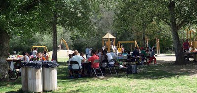 L'ombra i les taules, el primer que s'ha ocupat també a la Mitjana.