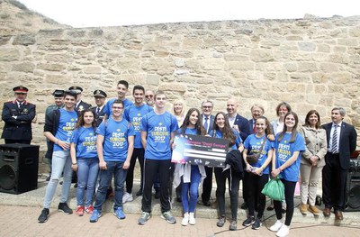 Aquest any els guanyadors han estat els alumnes de l’Institut Josep Lladonosa, que han guanyat un premi de 1.500€, que els ha lliurat el paer en cap.