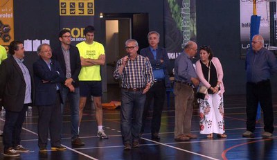 El tinent d'alcalde Gómez ha reconegut la tasca de Simon Figueras.