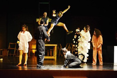 Els estudis suposen 2.000 hores de formació realitzades en 2 anys acadèmics i donen dret al Títol de Tècnic o Tècnica superior en tècniques d’actuaci….