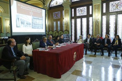 El Saló de Sessions ha acollit la presentació del llibre.