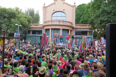 Els autors de Lo Diccionari lleidatà han posat el toc d'humor.