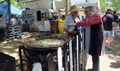 El paer en cap ha saludat els penyistes i visitat les colles.