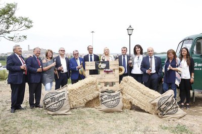 Els jardins de la Masia, de la San Miguel a Lleida, amb vistes a la Seu Vella.