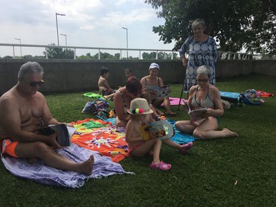 Aquesta iniciativa, en què col·labora el Servei d’Esports de l’Ajuntament de Lleida, és pionera a les piscines municipals de Lleida i s’ofereix duran….