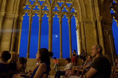 Una activitat que proposa una visita diferent i sensorial al monument.