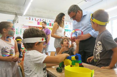 Avui, els infants d’Estiu de Joc han construït fanalets per poder participar en la processó dels fanalets que se celebra tradicionalment a Lleida amb….