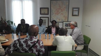 Baba Maal està molt vinculat a l’Associació Fedde Bamtaare Pullar, amb la qual l’Ajuntament de Lleida gestiona el projecte de dinamització agrícola a….