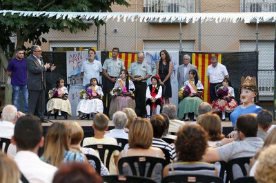 L’alcalde Ros convida els veïns de Jaume I a gaudir de la seva festa major.