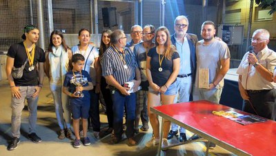 Els regidors de la Paeria han lliurat els guardons als premiats.