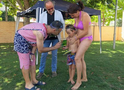 Consells i informació per prevenir els efectes de la calor i el sol a les piscines de Cappont.