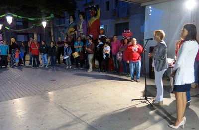 La tinent d'alcalde Montse Parra ha animat els organitzadors a continuar amb aquestes trobades que ajuden a fomentar la cultura popular.