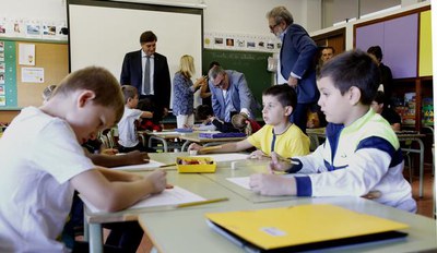 Posteriorment, han recorregut les diferents aules del centre on l’alumnat desenvoluparà les seves classes al llarg del curs.