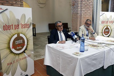 L'alcalde, Àngel Ros, i el tinent d'alcalde i regidor del Centre Històric, Fèlix Larrosa, han presentat la 8a edició de l'Obert.
