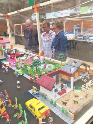 Els assistents al Saló poden veure deu diorames com aquest..