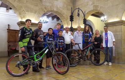 Els representants del Brasil, entusiasmats, han visitat també el Museu de la Paeria.