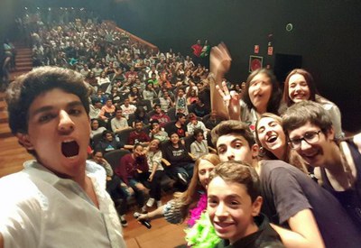 En marxa “Max a escena” i “Max in love”, dos projectes municipals impulsats per la Regidoria de Polítiques per als Drets de les Persones, per a la pr….