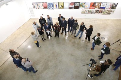 L'exposició sobre els 25 anys de Tardes de Ball es pot visitar fins al 3 de noviembre a l'Escola d'Art Municipal Leandre Cristòfol.