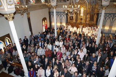 Foto de familia dels assistents a les Jornades de Formació per a Catequistes.