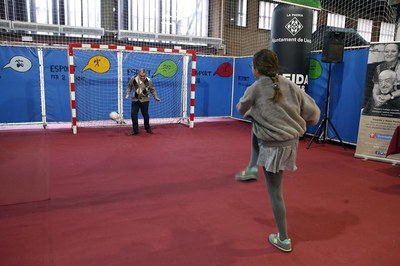 La recaptació del gol solidari anirà a la Fundació Vicenç Ferrer.