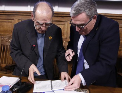 Àngel Ros ha felicitat Jordi Pàmias pel seu 80è aniversari.