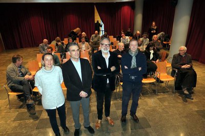 El tinent d'alcalde Fèlix Larrosa ha presidit aquesta tarda la presentació pública de l'ordenança al Col·legi d'Arquitectes davant d'una trentena de ….