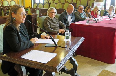 Obertura de les jornades dedicades a Carles Hac Mor, amb la lliço inaugural que s'ha fet a la Paeria.