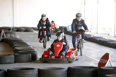 Els alumnes pertanyent a 59 centres escolars.