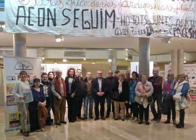 Exposició “A Balàfia, Dones-Criatures i Cartrons”, amb documents relatius a les mobilitzacions veïnals del Clot de les Granotes l’any 1977.