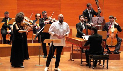 Xavier Sabata i Vespres d’Arnadí han fet un recorregut pel recorregut musical dedicat a Alexandre el Gran.