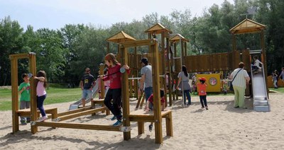 Alguns dels jocs tenen una capacitat simultània per a 41 usuaris.