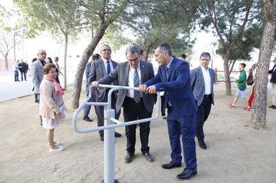 El parc del carrer Vila-rodona amb els nous jocs per a gimnàstica, producte dels pressupostos participatius.