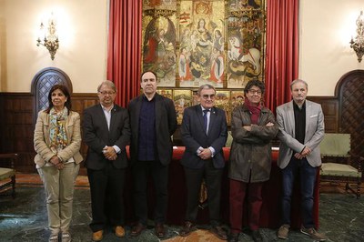 L'alcalde de Lleida, Àngel Ros, al costat de l'Antoni Llobet i el Jesús Navarro, acompanyats pels regidors Paco Cerdà, Dolors López i Daniel Rubio.