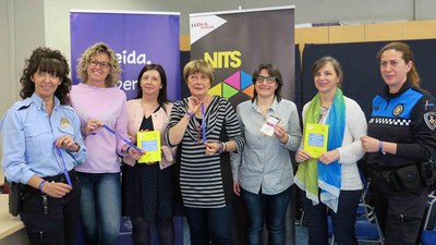 La campanya contra les agressions sexistes, que es promourà amb una polsera aquestes festes, s’emmarca en el Pla Municipal de Polítiques d’Igualtat d….