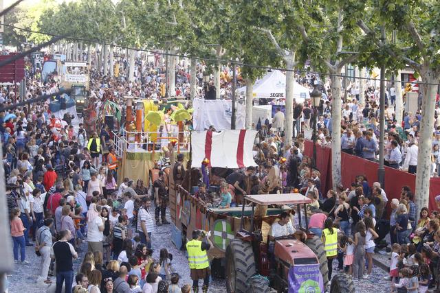 La Batalla de Flors s'ha apoderat de la rambla Ferran