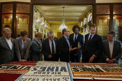 L’alcalde Ros ha rebut el cònsol general de França a Barcelona, Cyril Piquemal, i al cònsol honorari a Lleida, Bernard de Miguel. Visita al Saló de S….