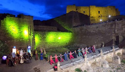 Abans de l'atac, tot era festa a la Medina Larida.