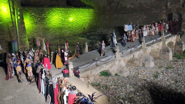 Recreació de la batalla al pont llevadís