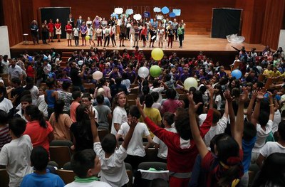 Cloenda del programa de la Paeria "L'Aventura de la Vida" a l'Auditori Municipal Enric Granados.