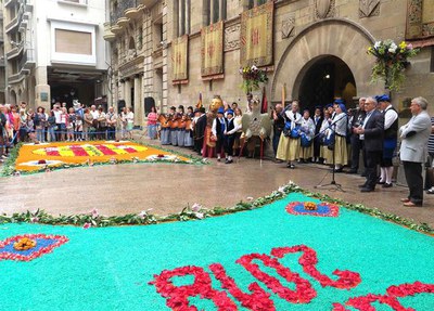 El tinent d'alcalde Joan Gómez ha elogiat la tasca del Patronat del Corpus de Lleida.
